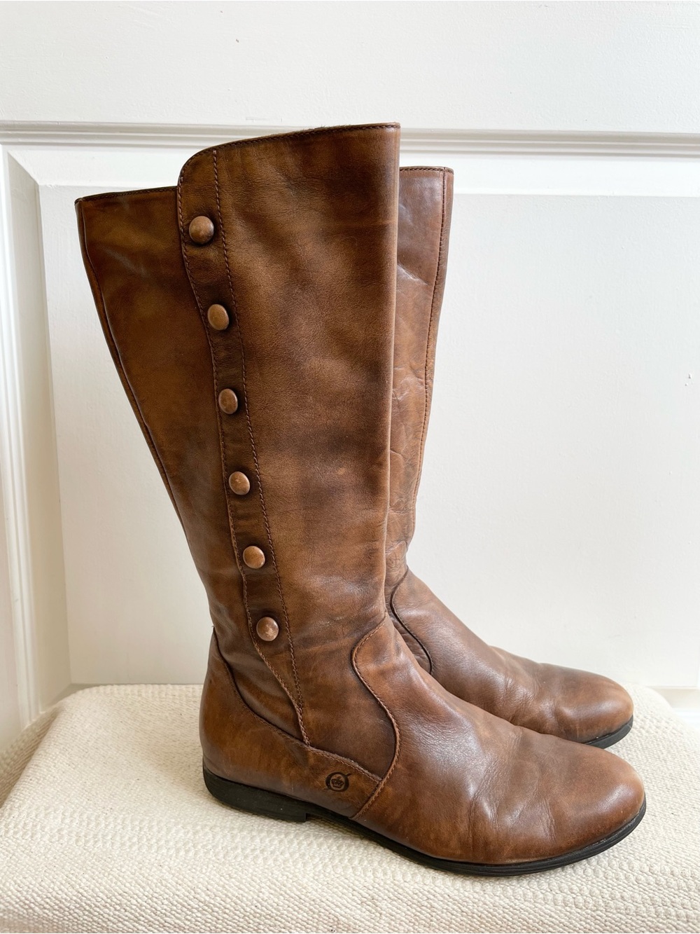 Born Martika Brown Leather Riding Boots Button Detail Sz 8 Equestrian Edwardian